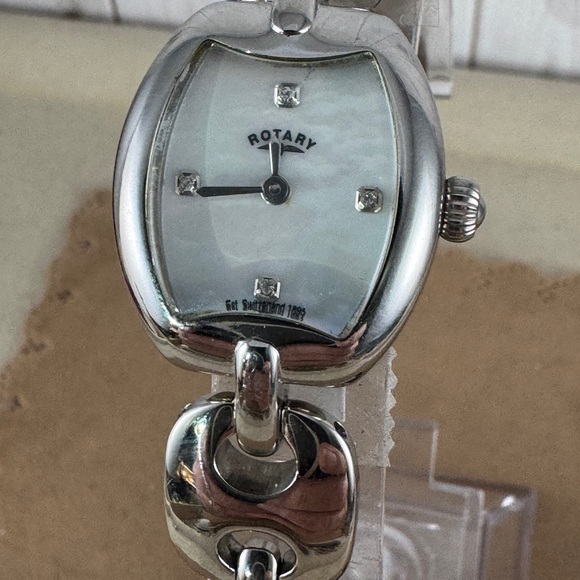 Elegant Rotary womens MOP Watch all Stainless Steel with Mariners Link Bracelet - Picture 2 of 8